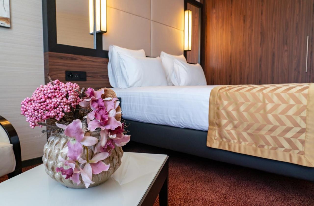Nash Suites Airport Hotel Le Grand Saconnex Экстерьер фото