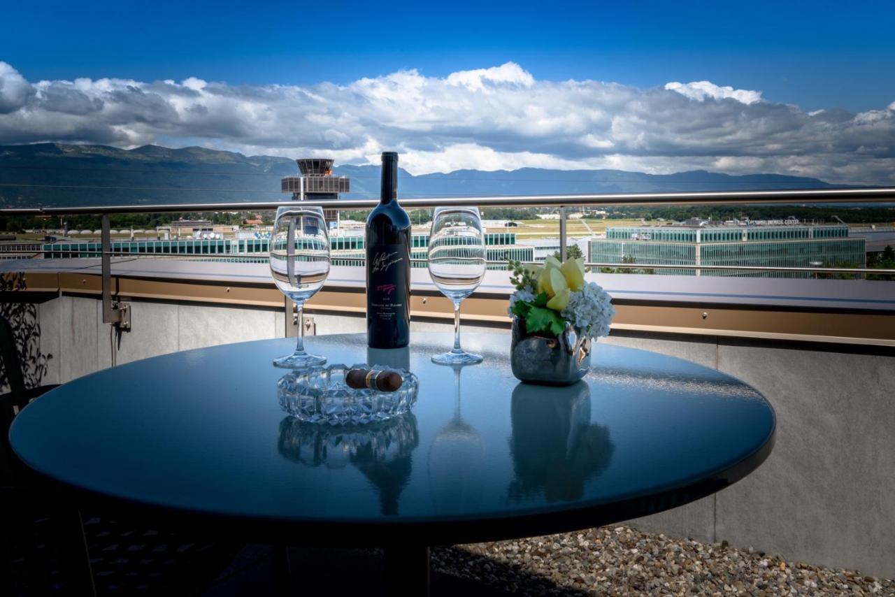 Nash Suites Airport Hotel Le Grand Saconnex Экстерьер фото