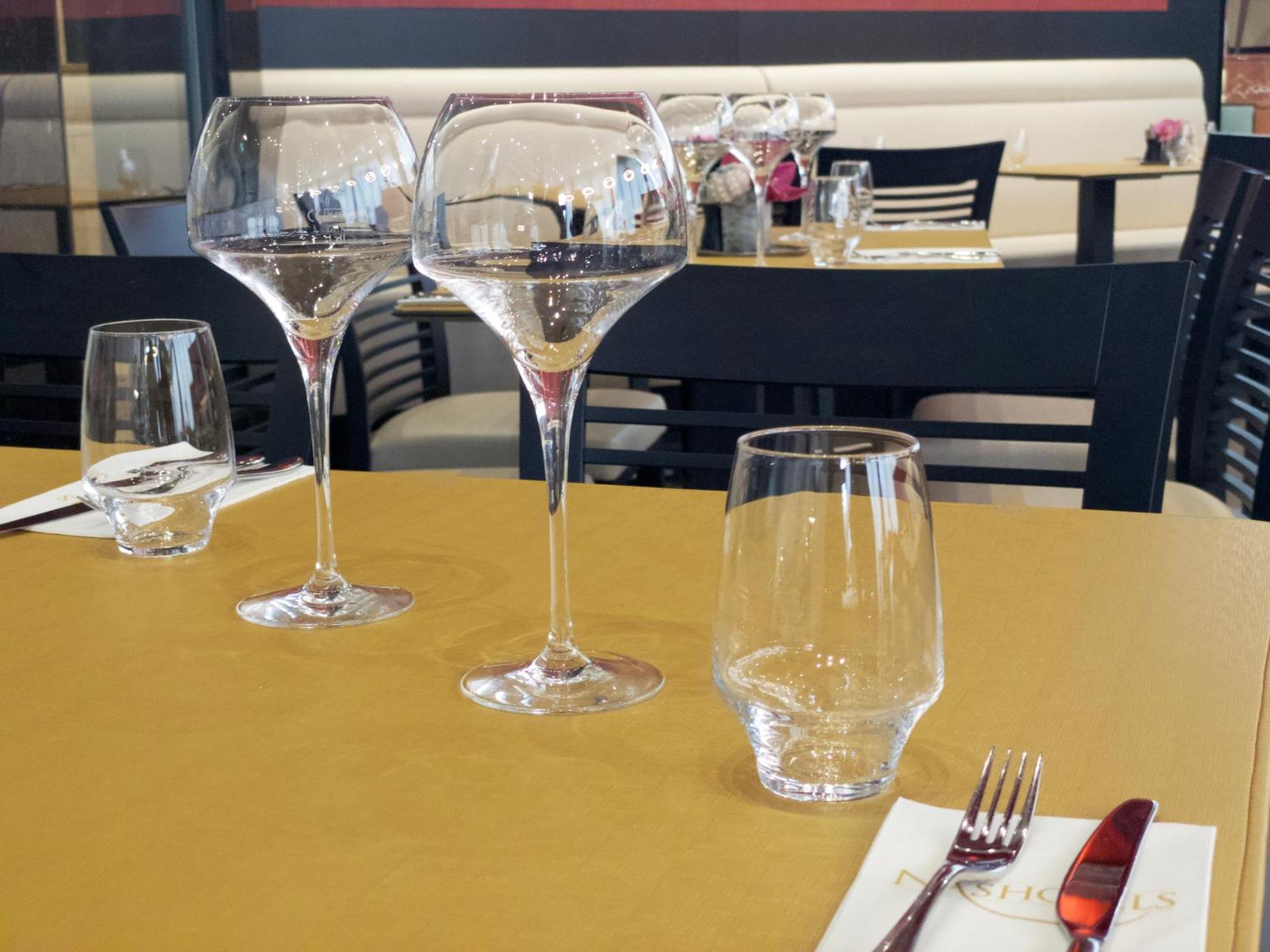 Nash Suites Airport Hotel Le Grand Saconnex Экстерьер фото
