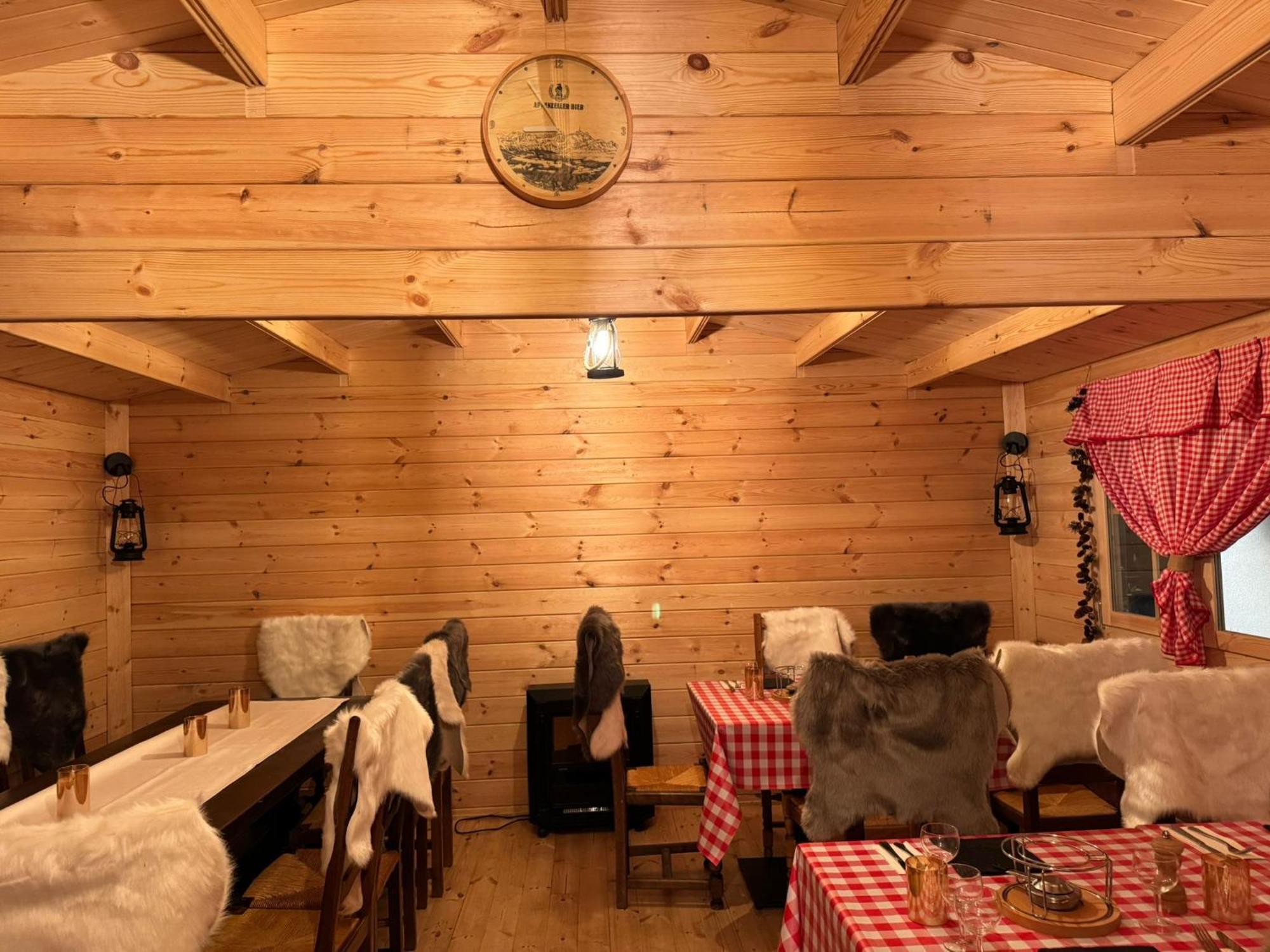 Nash Suites Airport Hotel Le Grand Saconnex Экстерьер фото